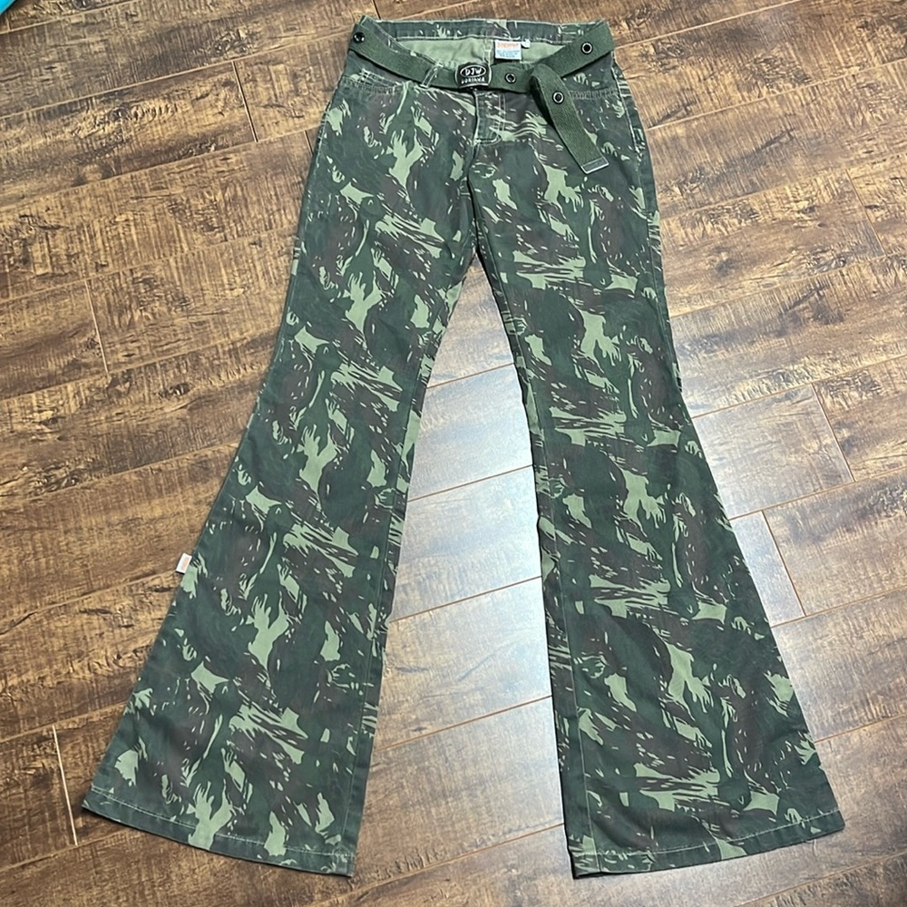 Dorinha Army Flared Jeans -Limited Edition
